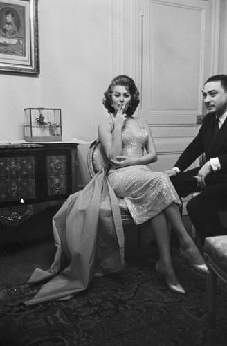 Sophia loren busty - loren,